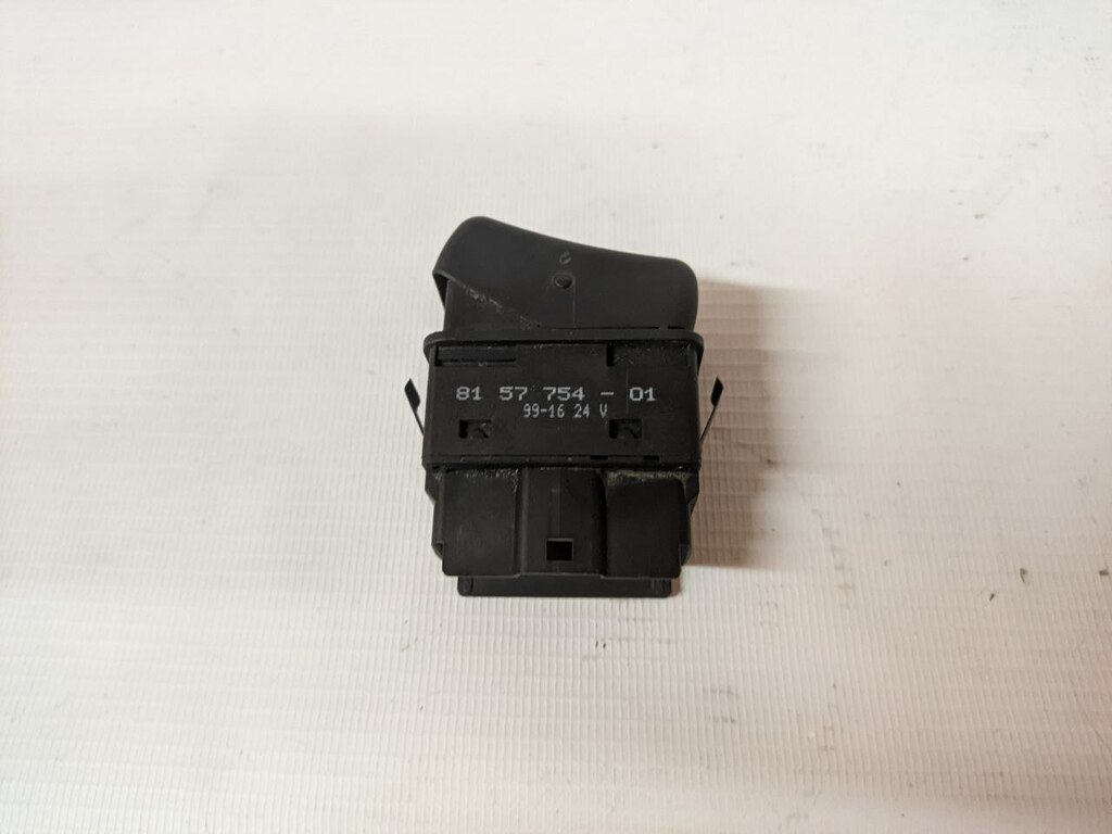 клавиша б/у - 2